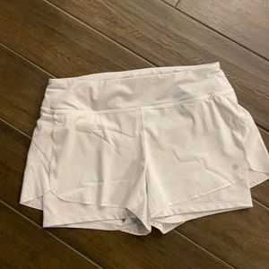 Athleta white workout shorts size m